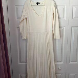 Ann Taylor Cream V-Neck Pleated Maxi Dress